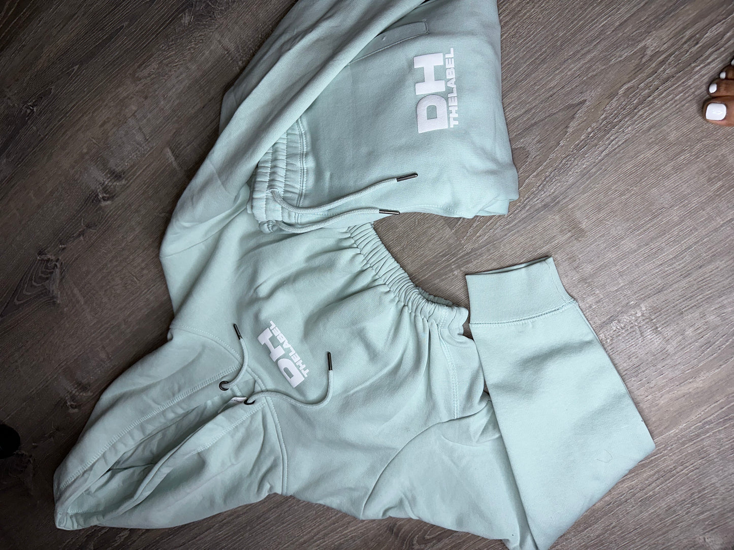 DH Scrunch Jogging Set